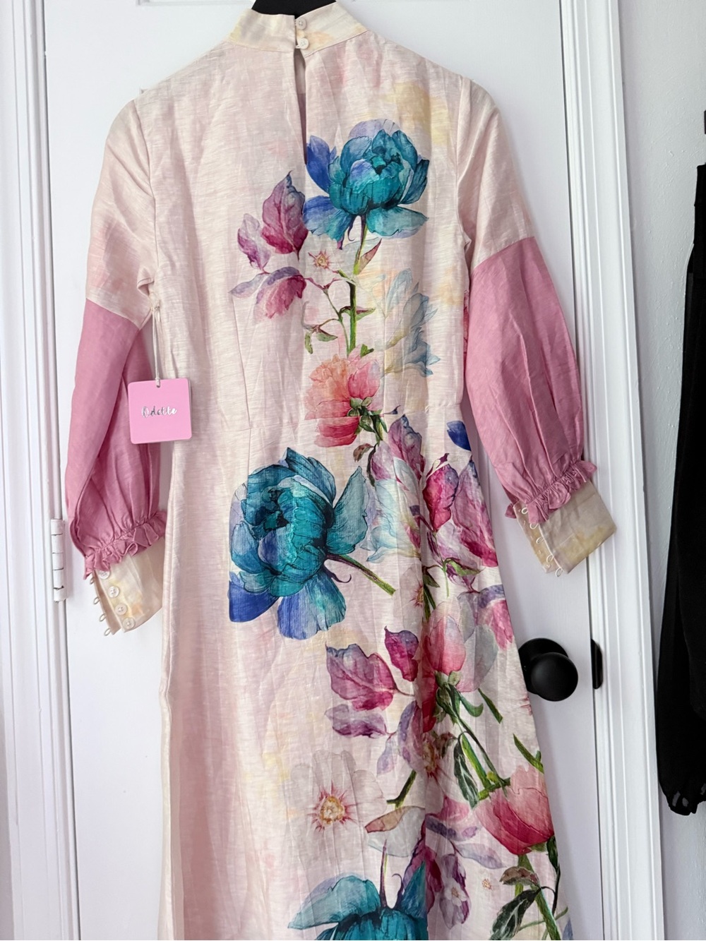 NWT ODETTE Floral  Midi Maxi Dress with Pink Sleeves